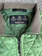 Load image into Gallery viewer, Barbour Jacket Women’s Large Vest Green
