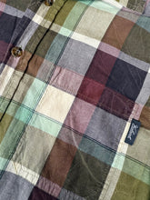 Load image into Gallery viewer, Woolrich Flannel Shirt Small Button Up Plaid

