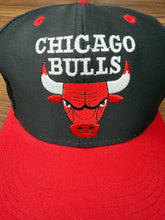 Load image into Gallery viewer, Chicago Bulls SnapBack Hat Vintage Logo 7 Basketball
