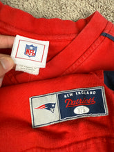 Load image into Gallery viewer, New England Patriots Shirt XL Vintage 2000s Football Long Sleeve Red
