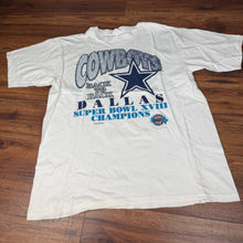 Load image into Gallery viewer, Dallas Cowboys T Shirt XL Vintage Football 90s
