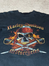 Load image into Gallery viewer, Harley Davidson T Shirt Large Vintage 2000s Y2K Biker Motorcycles Pirate Vegas
