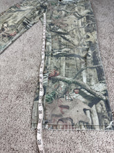 Load image into Gallery viewer, Mossy Oak Pants 38/30 Hunting Camo Outdoors
