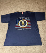 Load image into Gallery viewer, United States Air Force T Shirt XL Military Vintage 2000s
