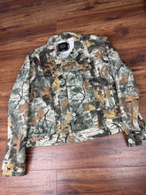 Load image into Gallery viewer, Camo Jacket Medium
