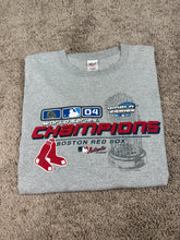 Load image into Gallery viewer, Boston Red Sox T Shirt 2XL Vintage 2004 World Series Baseball
