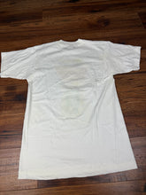 Load image into Gallery viewer, Video Game T Shirt Medium Vintage Mario 80s
