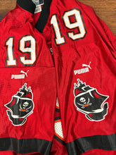 Load image into Gallery viewer, Tampa Bay Buccaneers Jersey Large Vintage 2000s

