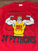 Load image into Gallery viewer, Hulk Hogan T Shirt Small Medium Vintage 80s WWF
