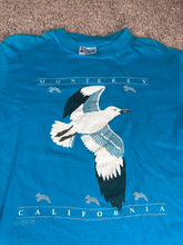Load image into Gallery viewer, Nature T Shirt Small Vintage Monterey California Seagull Bird 80s Hanes

