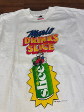 Load image into Gallery viewer, Video Game T Shirt Medium Vintage Mario 80s
