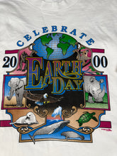 Load image into Gallery viewer, Earth Day T Shirt XL Vintage Nature 2000s
