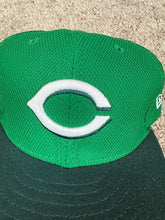 Load image into Gallery viewer, Cincinnati Reds Hat 7 3/4 New Era Fitted Baseball St Patrick’s Day Irish

