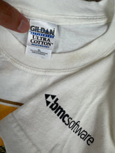 Load image into Gallery viewer, Software T Shirt XL Vintage Y2K 2000s Computers Owl Bird Gildan
