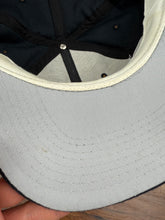 Load image into Gallery viewer, Pittsburgh Pirates SnapBack Hat Vintage New Era Baseball
