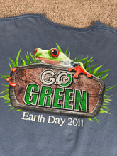 Load image into Gallery viewer, Nature T Shirt XL Frogs Earth Day 2010s

