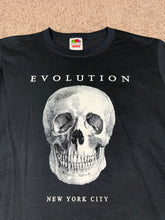 Load image into Gallery viewer, Skull T Shirt Small Vintage New York City Evolution Natural History Museum
