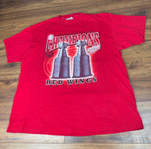 Load image into Gallery viewer, Detroit Red Wings T Shirt XL Vintage Hockey Stanley Cup 90s

