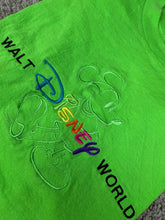 Load image into Gallery viewer, Disney World T Shirt Large Mickey Mouse Vintage 2000s
