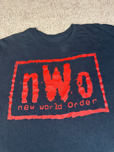 Load image into Gallery viewer, Wrestling T Shirt Large NWO WWF WWE
