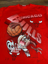 Load image into Gallery viewer, Chicago Bulls T Shirt Large Vintage Taz Basketball
