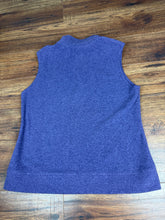 Load image into Gallery viewer, Carhartt Vest Women’s Large Fleece Jacket

