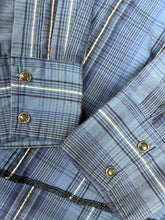 Load image into Gallery viewer, Wrangler Button Down Shirt Large XL Vintage 2000s Western Cowboy
