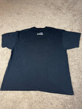 Load image into Gallery viewer, Pittsburgh T Shirt XL Skyline Pennsylvania
