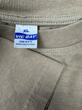 Load image into Gallery viewer, Nature T Shirt Large XL Africa
