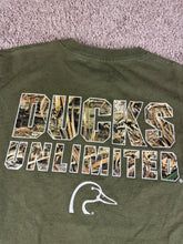 Load image into Gallery viewer, Ducks Unlimited T Shirt Small Medium Nature Camo Hunting
