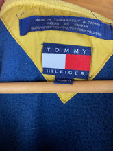 Load image into Gallery viewer, Tommy Hilfiger Fleece Jacket XL Vintage 25 X 27.5 X 21
